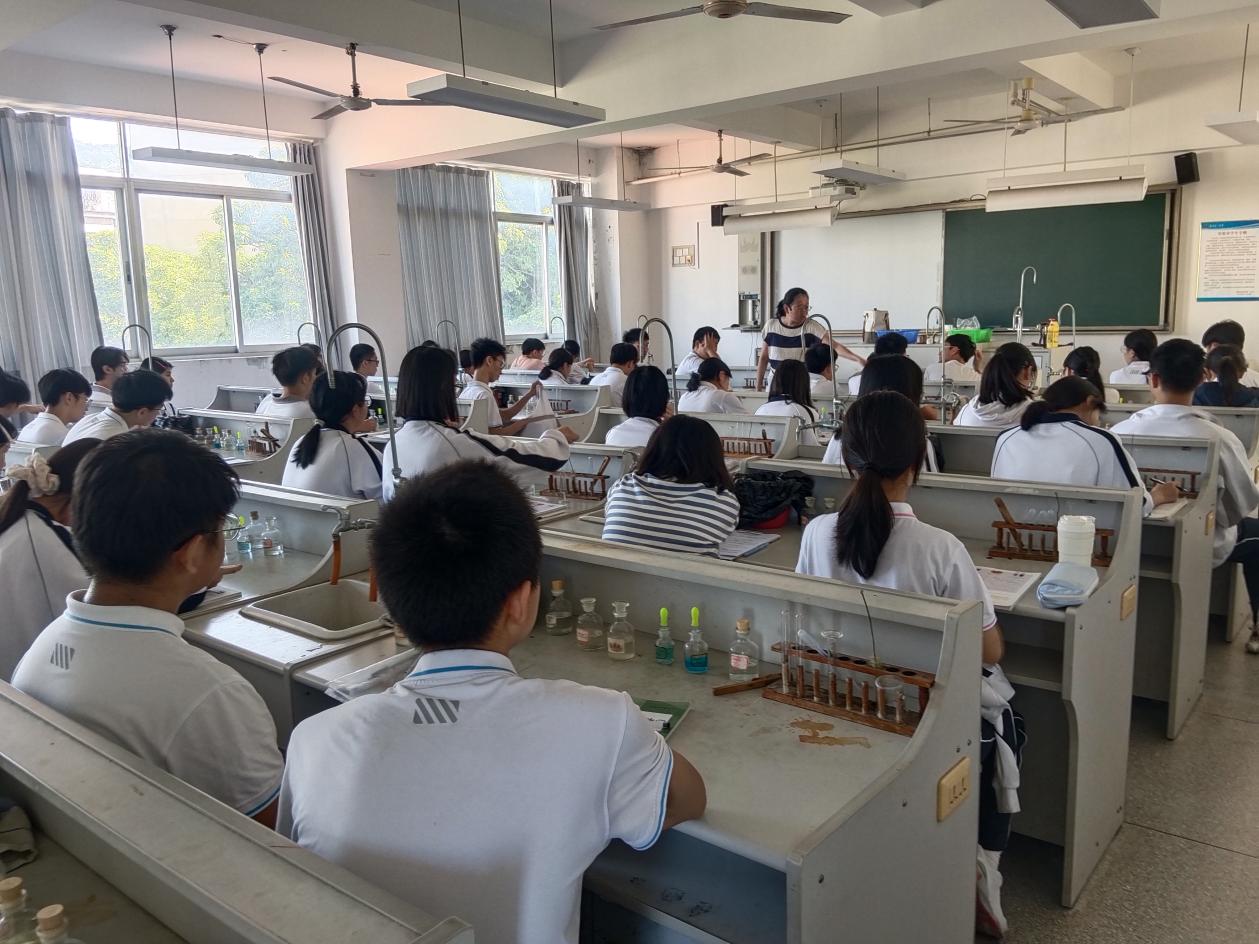 0b2f6fb28f0e4c993872ceb9a933392